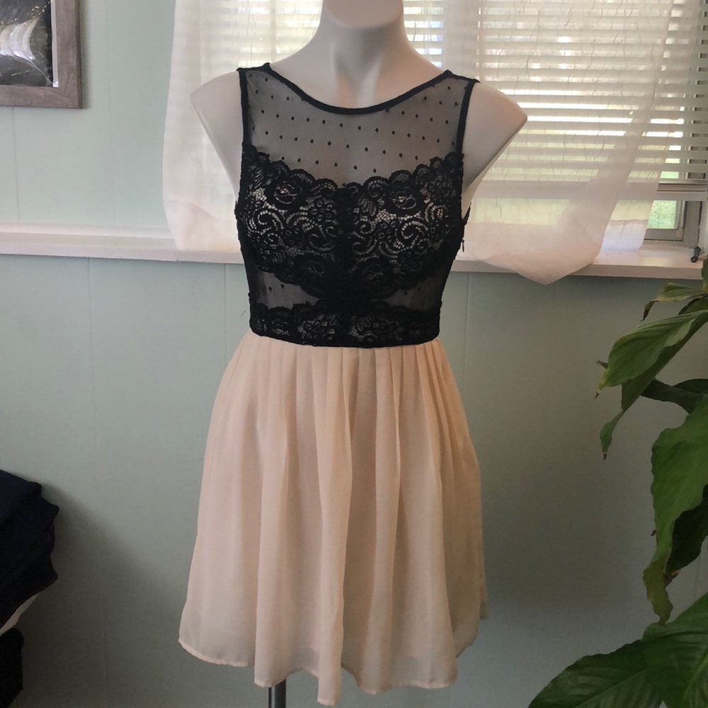 Black Top/ Cream Bottom Mini Dress